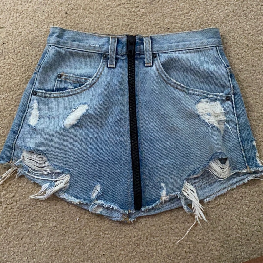 CARMAR Black Zipper Denim Skirt